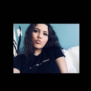 Meet your Posher, Alesia